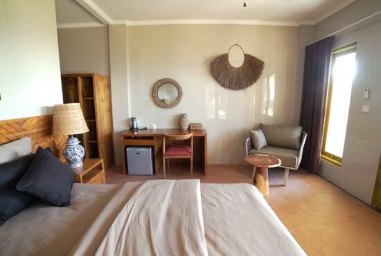 Deluxe sea view bedroom at the Bayu Hotel. Lipah beach.